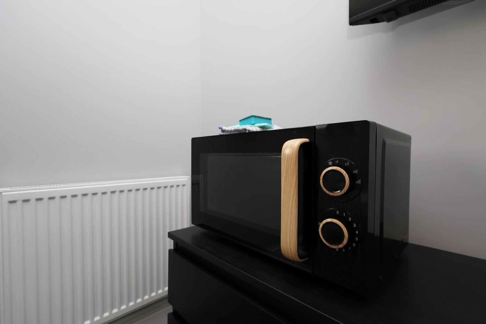 En-Suite Double Rooms, Smart Tv Comfy Style ラネリー エクステリア 写真